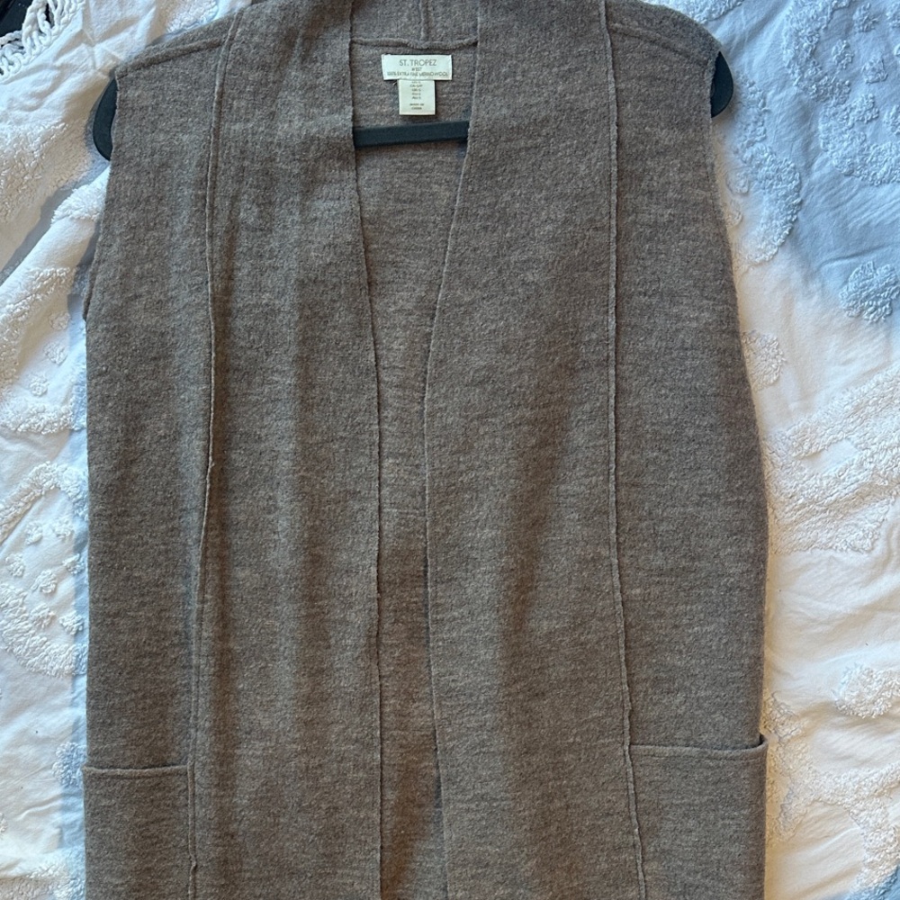 St. Tropez Women's Brown Cardigan Vest